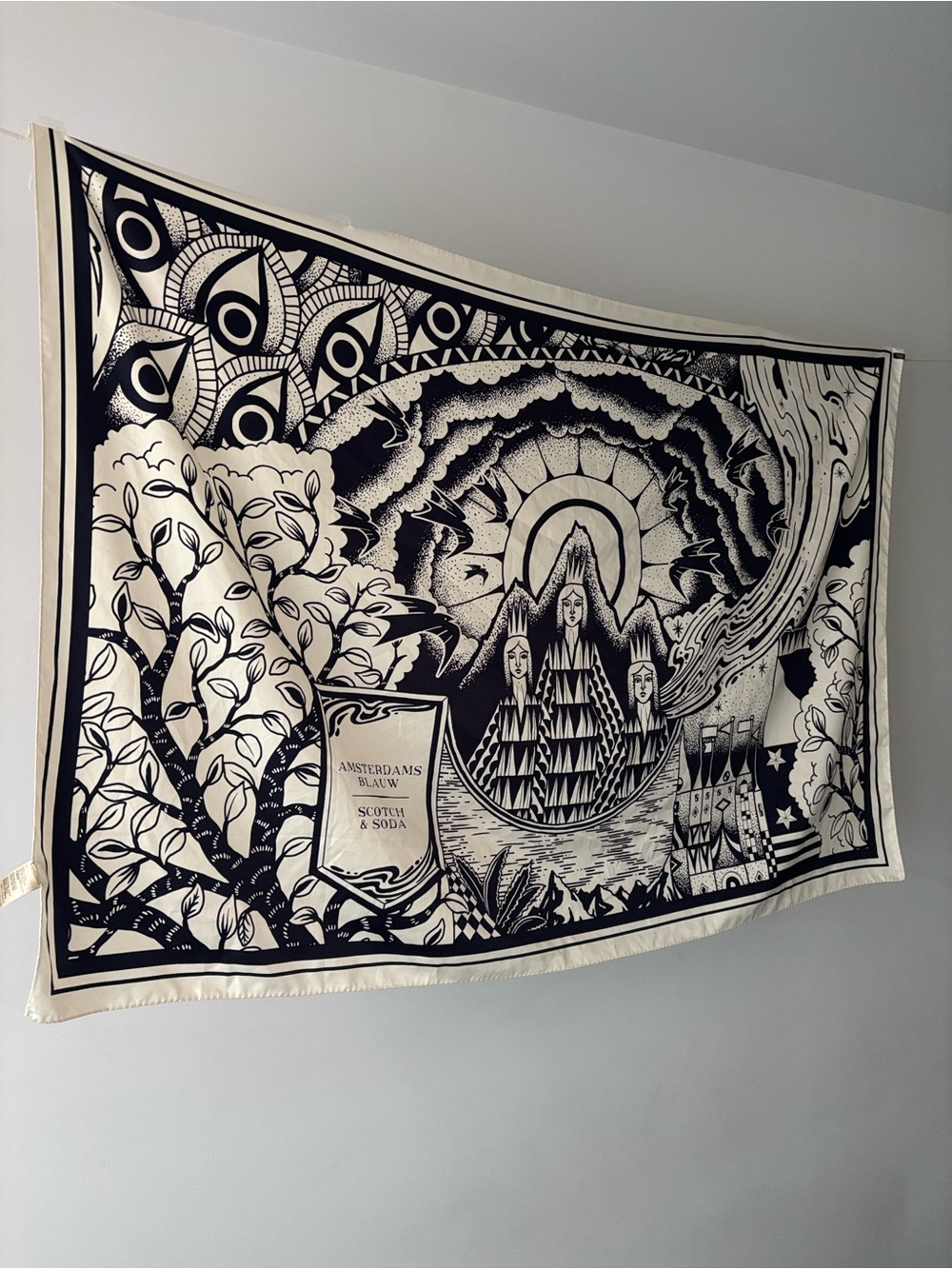 Scotch & Soda Amsterdams Blauw Large Graphic Unisex Scarf Navy & Cream